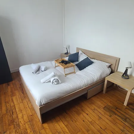 Maison Pouvant Recevoir 10 Personnes Сasa de vacaciones *