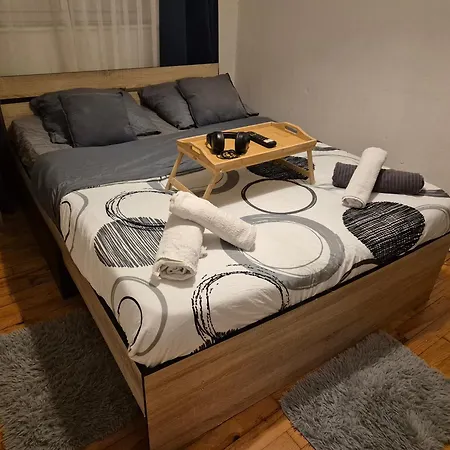 Hébergement de vacances Maison Pouvant Recevoir 10 Personnes *